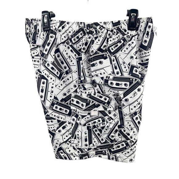 Kanalei Bay NWT Cassette Print Mens Swim Shorts L Black White Lined Beach Summer - Picture 10 of 10